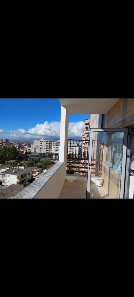 Tirane, jepet me qera apartament 1+1 Kati 6, 70 m² 450 € (BAR OSLO)