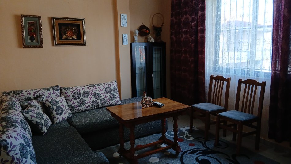 Tirane, jepet me qera shtepi 1+1 Kati 1, 30 m² 201 € (Prane hotel Bonsai)