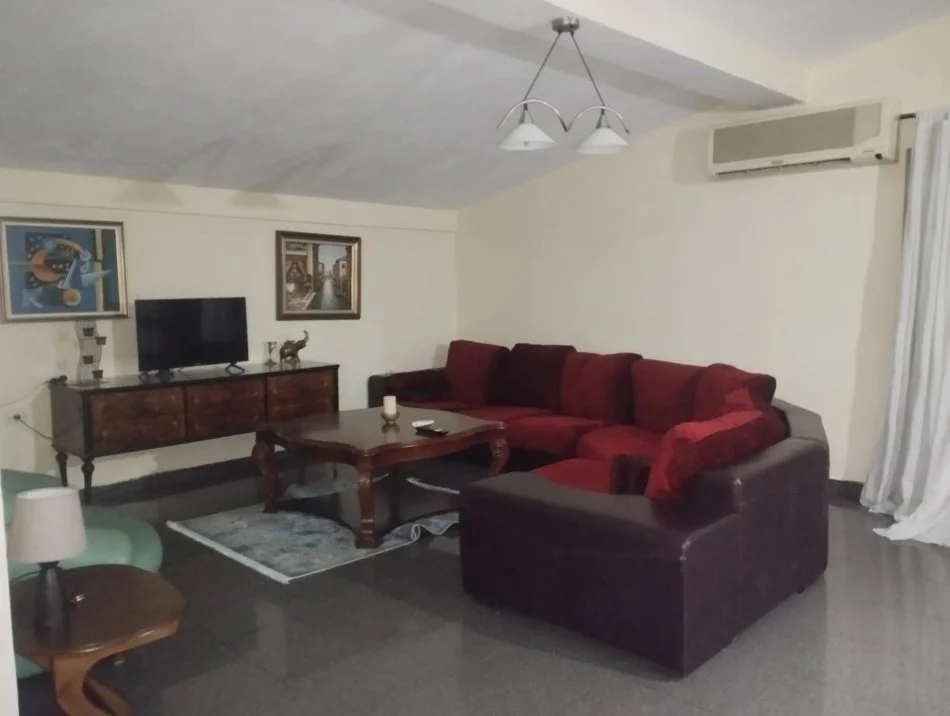 Tirane, jepet me qera apartament 2+1 Kati 4, 100 m² 450 € 