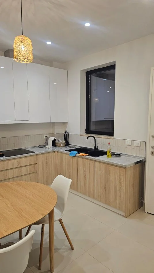 Dhermi - Palase, shes apartament 2+1+Ballkon , 550.000 €