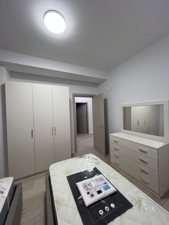 Tirane, jepet me qera apartament 2+1+Aneks+Ballkon Kati 9, 104 m² 610 € (Rruga Nexho Konomi)