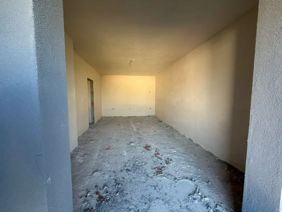 Tirane,(AMSH2601) Shitet Apartament 1+1 Kati 5, 86 m² 103.200 € (Rruga Josif Mihali, Paskuqan, Tirane.)