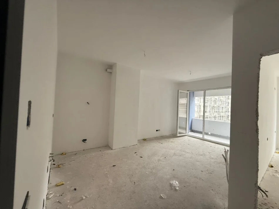 Tirane, shitet apartament 1+1 Kati 3, 1 m² 89.000 € 