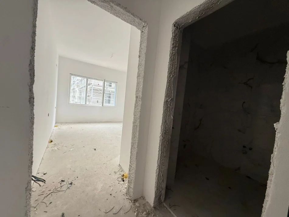 Tirane, shitet apartament 1+1 Kati 3, 1 m² 89.000 € 