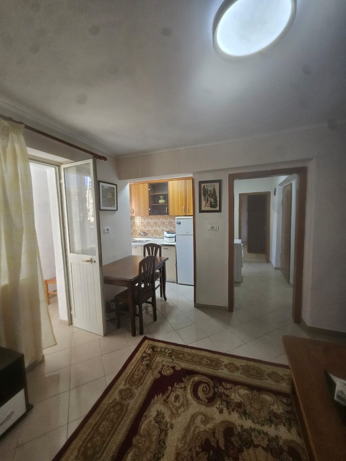 Tirane, shitet apartament 1+1+Aneks+Ballkon Kati 3, 52 m² 88.000 € (Rruga e Dibrës)