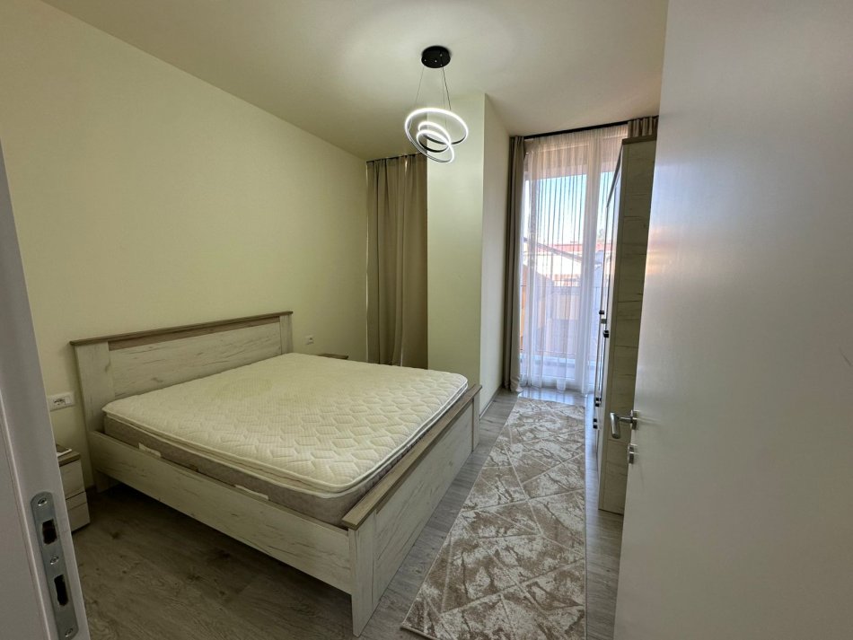 Tirane, shitet apartament 1+1+Aneks+Ballkon Kati 1, 69 m² 185.000 €