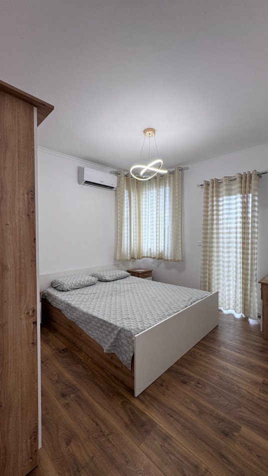 Tirane, shitet apartament 2+1+Aneks+Ballkon Kati 5, 64 m² 139.000 € (Rruga Eshref Frashëri)