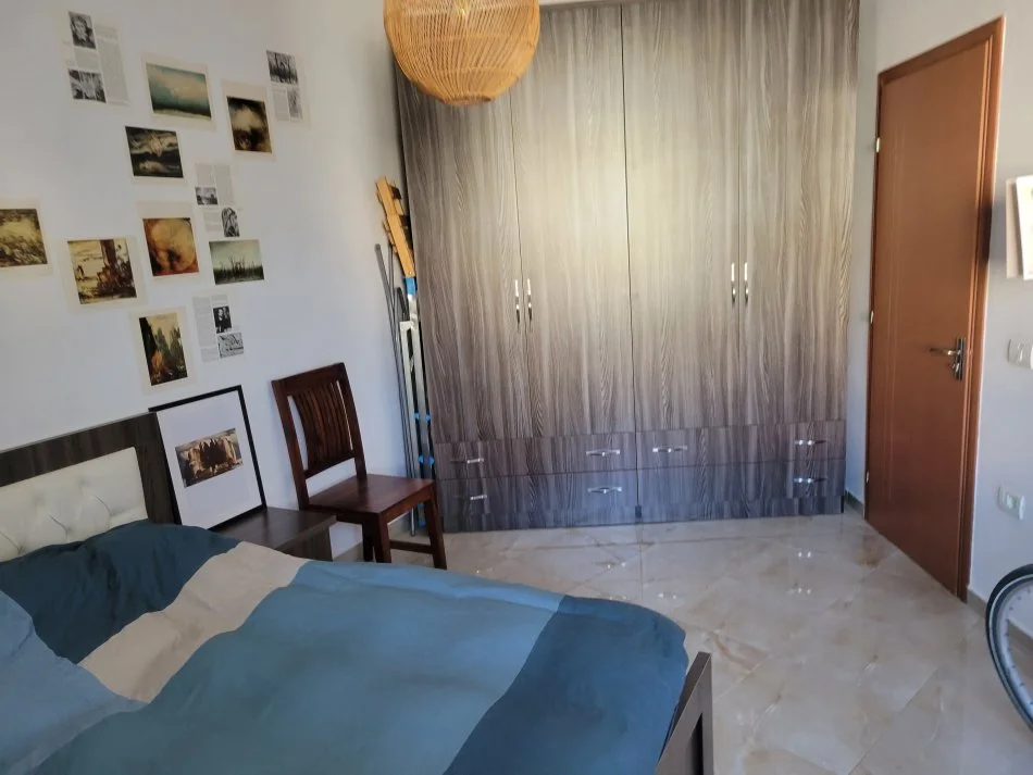 Tirane, shitet apartament 1+1+Aneks+Ballkon Kati 4, 75 m² 178.000 € (Komuna e Parisit)