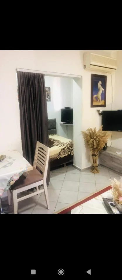 Tirane, jepet me qera Garsioner, Kati 4, 50 m² 600 € (Prane Bar Votra, Brryl, Tirane.)