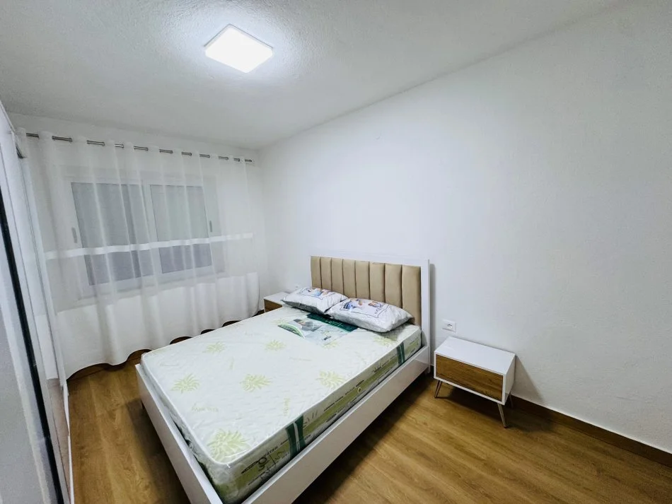 Shqiperi, shitet 2+1+Ballkon Kati 2, 77 m² 85.000 € 