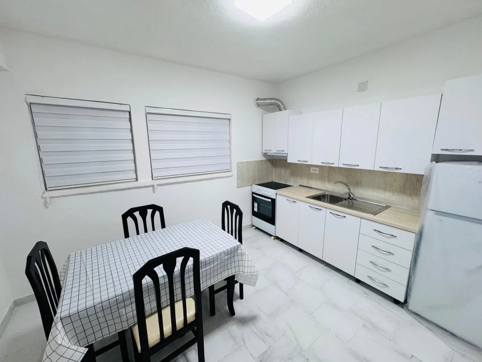 Shkoder, shitet apartament 2+1+Ballkon , 75 m² 88.000 € 
