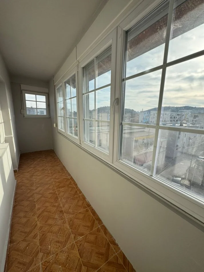 Shkoder, shitet 1+1+Ballkon Kati 5, 57 m² 64.500 € 