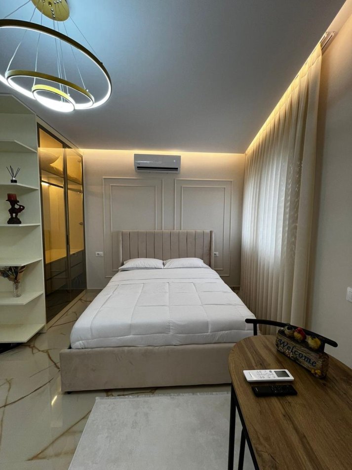 Tirane, jepet me qera garsonier 1+1 Kati 6, 30 m² 600 € 