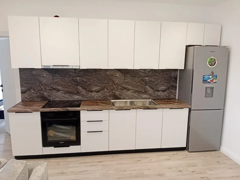Vlore, shitet apartament 1+1+Ballkon Kati 9, 67 m² 