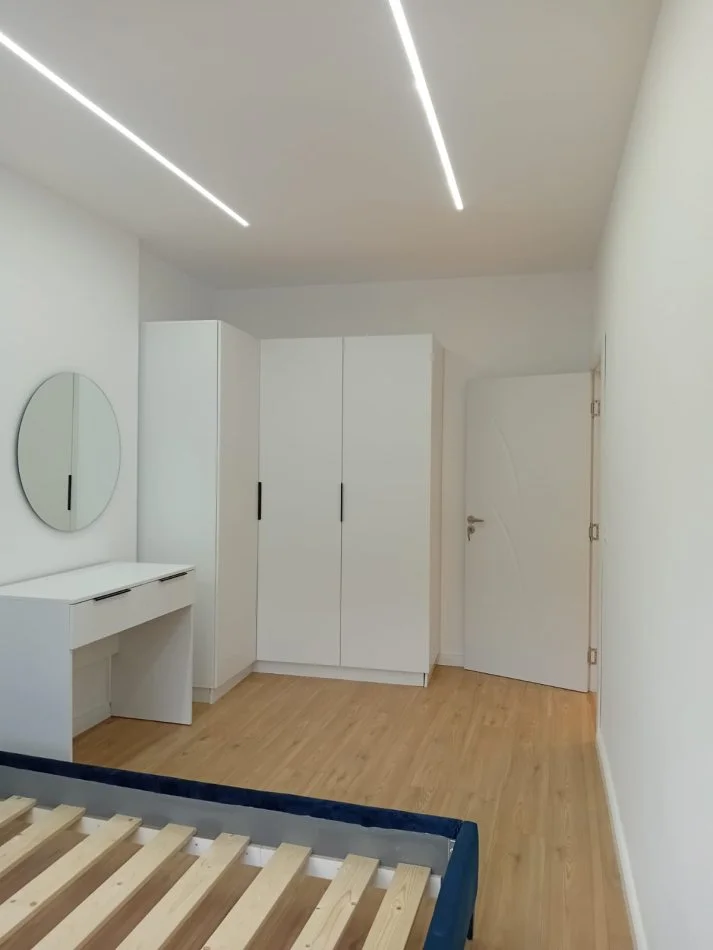Vlore, shitet apartament 2+1+Ballkon Kati 9, 230.000 € 