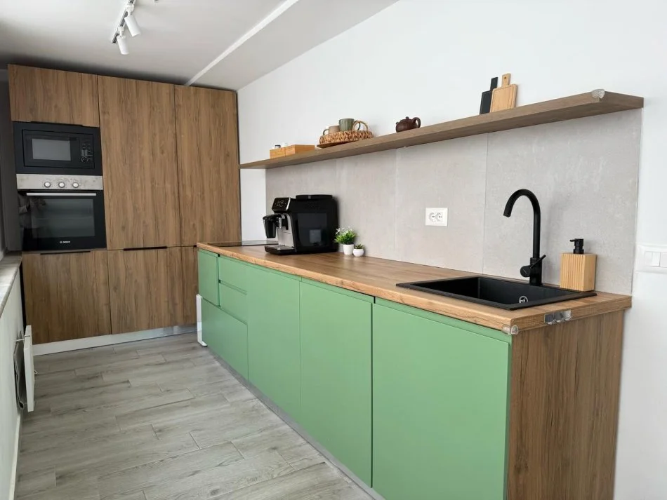 Durres, shitet apartament 2+1 Kati 7, 105 m² 149.998 € (Durres)