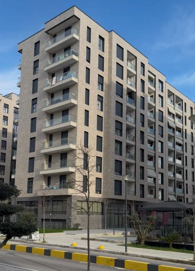 Tirane, shitet apartament 3+1 Kati 5, 135 m² 278.000 € (Porcelan)