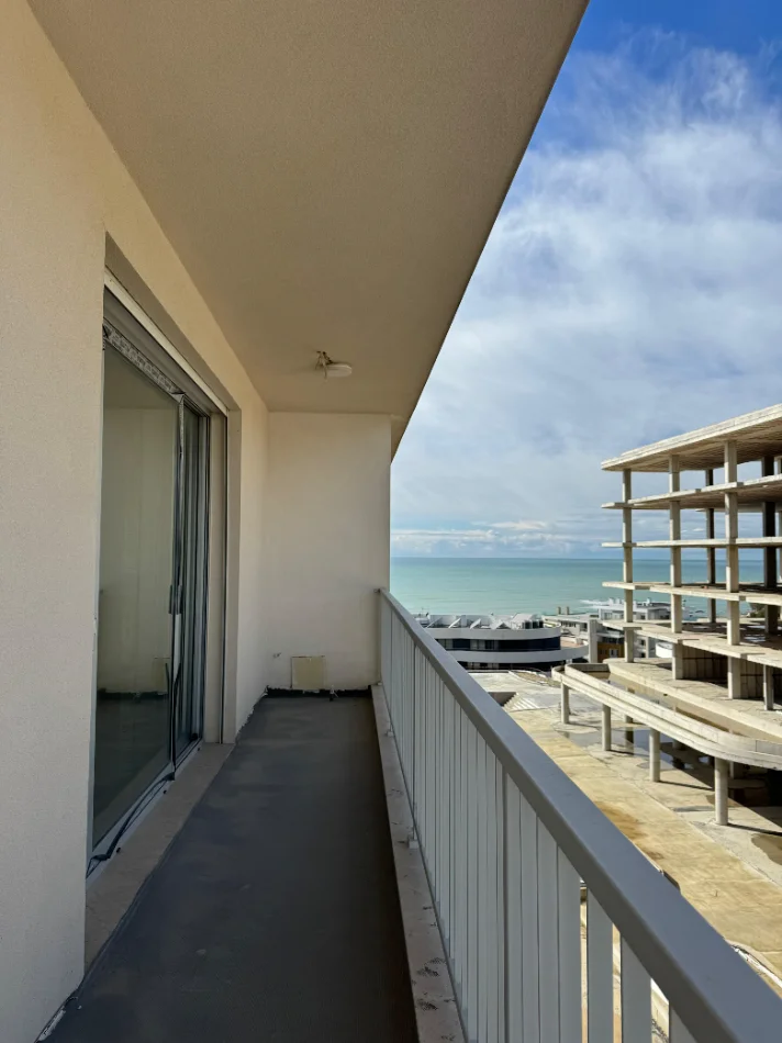 Durres, shitet apartament 2+1 Kati 4, 134 m² 335.001 € (Currila)