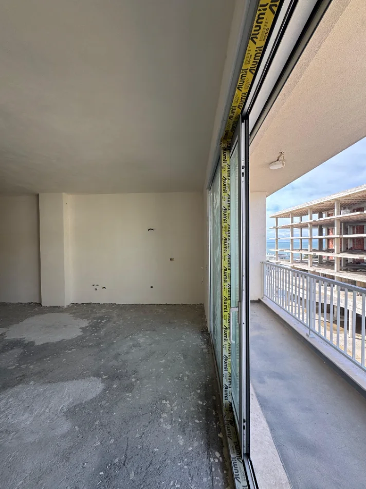 Durres, shitet apartament 2+1 Kati 4, 134 m² 335.001 € (Currila)