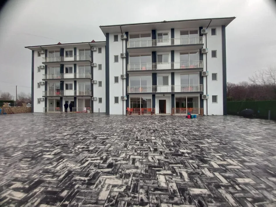 Shqiperi, shitet apartament 2+1+Ballkon Kati 2, 90 m² 135.000 € 