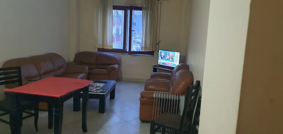 Tirane, shitet nga Pronari, pa-komision apartament 2+1+Ballkon Kati 6, 92 m² 135.000 € (kthesa e kamzes)