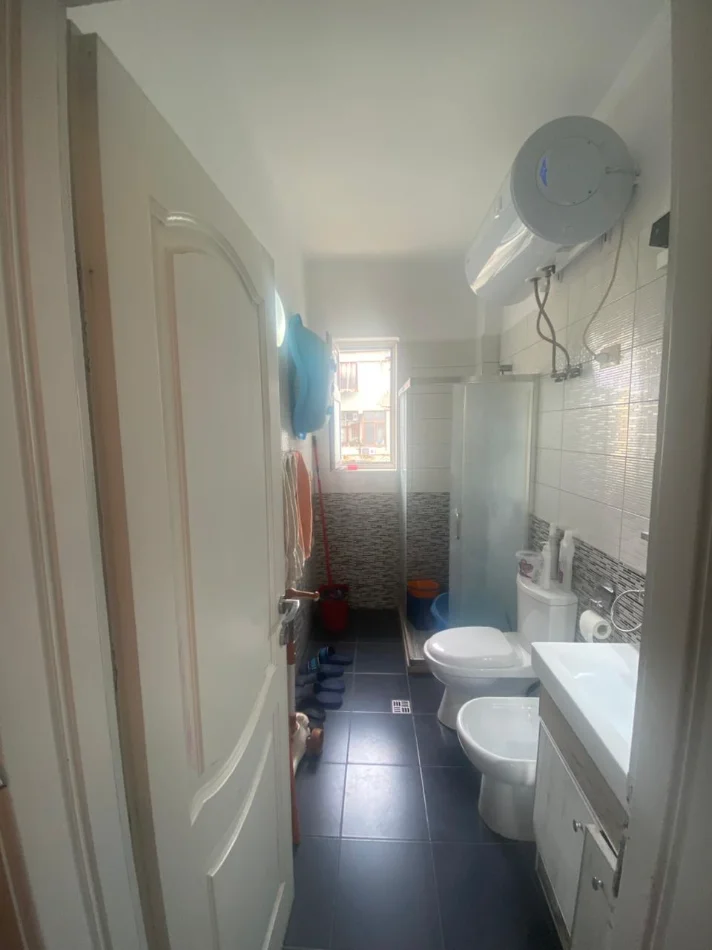 Tirane, shes apartament 1+1 Kati 4, 49 m² 12.000.000 € (Hurry fultz)