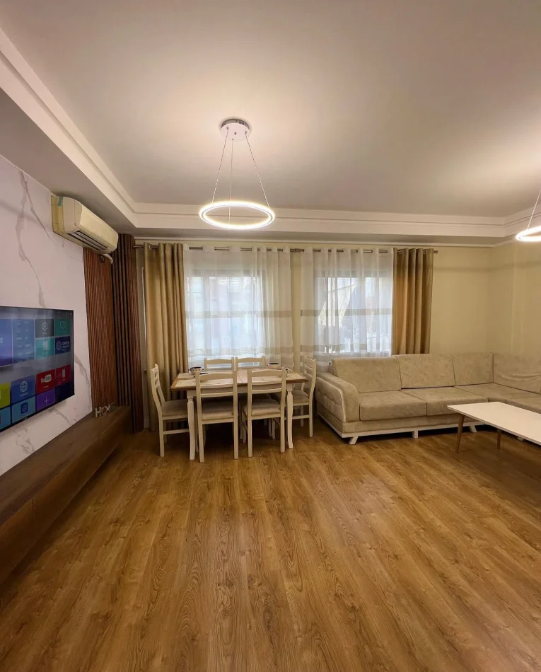 Tirane, shitet nga Pronari, pa-komision apartament 2+1+Aneks+Ballkon Kati 6, 102 m² 167.000 € (vila L astir)