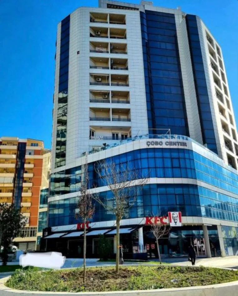 Vlore, jepet me qera apartament 1+1+Aneks+Ballkon Kati 5, 80 m² 350 € (Lungomare)