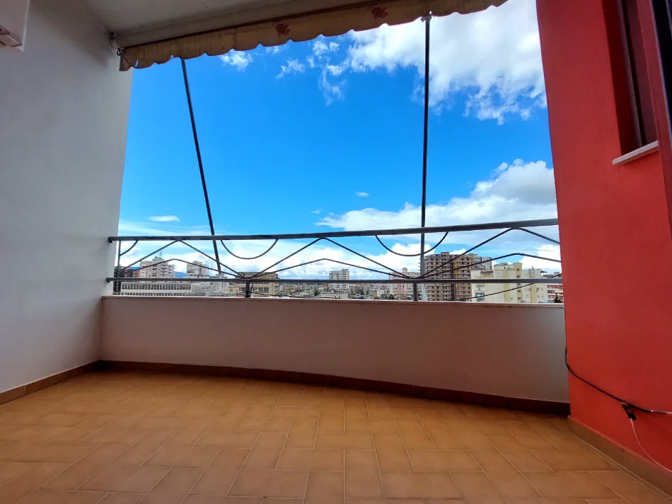 Vlore, shitet apartament 2+1 Kati 7, 119 m² 180.000 € 