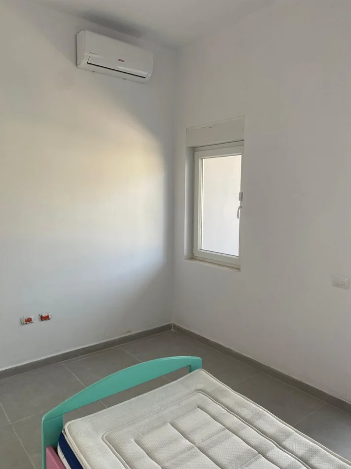 Tirane, jepet me qera 2+1+Aneks+Ballkon Kati 3, 70 m² 500 € (Farke)