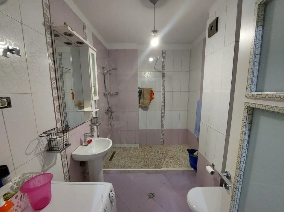 Tirane, shitet apartament 2+1 Kati 5, 106 m² 193.000 € 