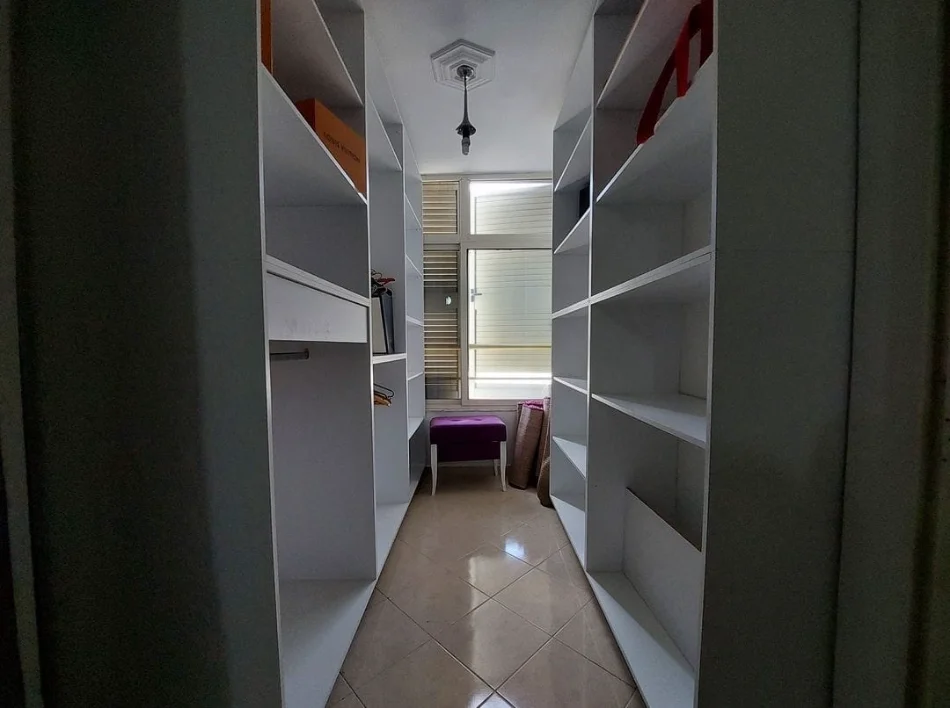 Tirane, shitet apartament 2+1 Kati 5, 106 m² 193.000 € 