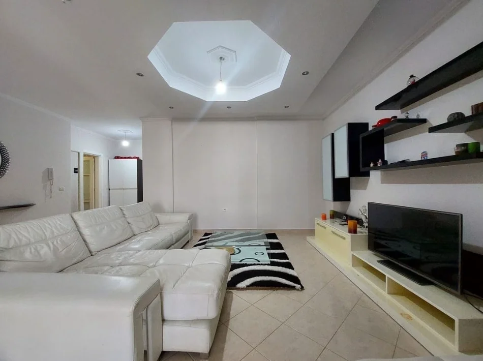 Tirane, shitet apartament 2+1 Kati 5, 106 m² 193.000 € 