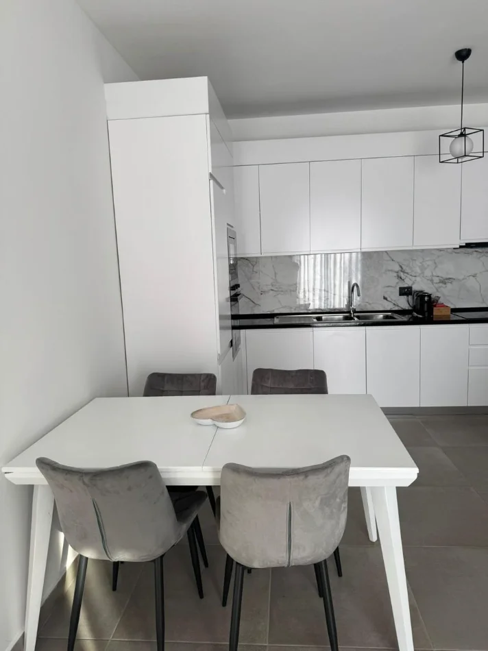 Lezhe, shitet apartament Kati 4, 77 m² 130.000 € 