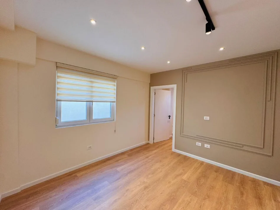 Tirane, shes apartament 1+1 Kati 3, 35 m² 125.000 € (Myslym Shyri)