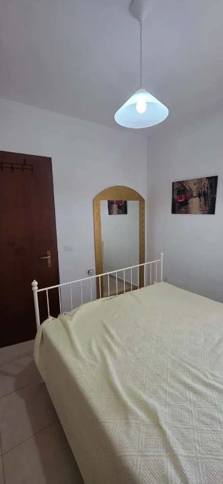 Tirane, shes apartament 1+1 Kati 8, 45 m² 105.000 € (Fusha e aviacionit)