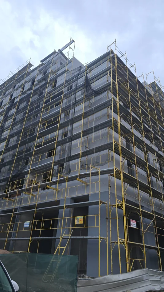 Tirane, shitet apartament 2+1+Ballkon Kati 6, 121 m² 157.000 € (ali dem)