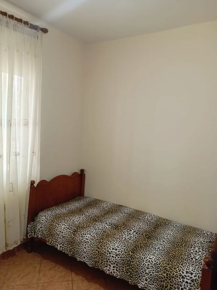 Vlore, jepet me qera apartament 2+1+Ballkon Kati 2, 368 € 