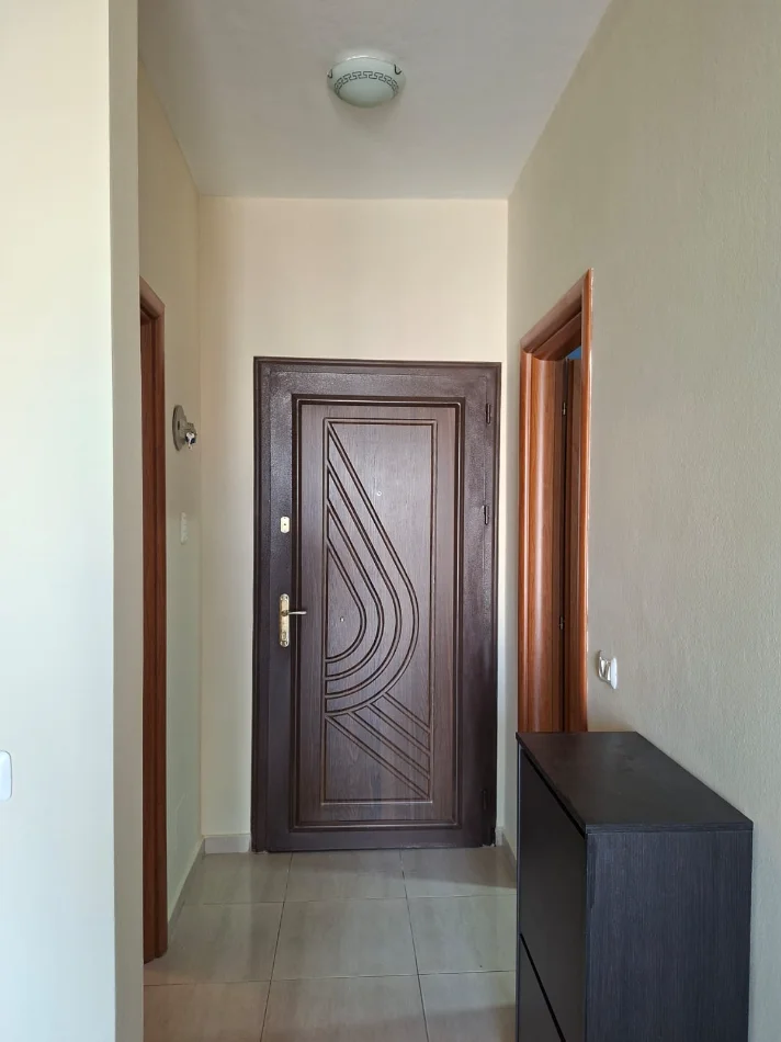 Tirane, shitet 1+1+Ballkon , 51 m² 90.000 € 