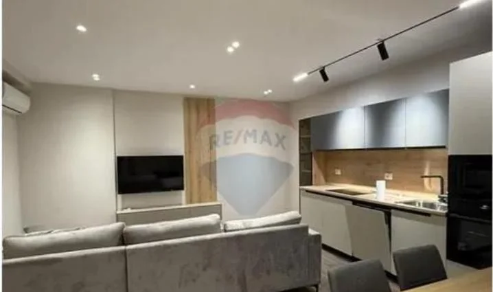 Shitet apartament 1+1 Kati 5, 18.500.000 €