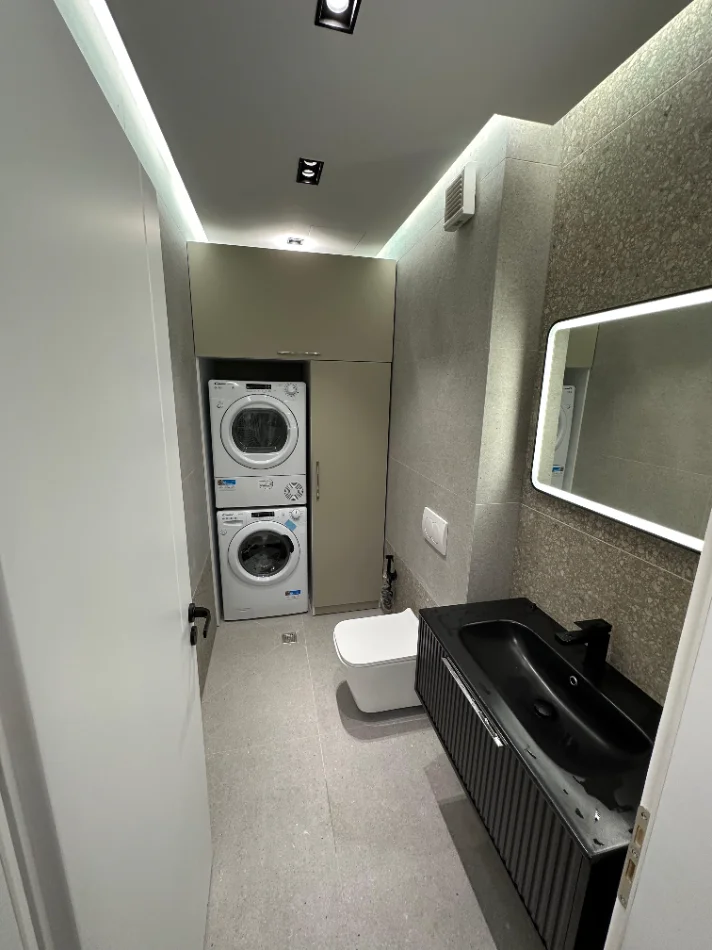 Tirane, jepet me qera apartament 2+1+Ballkon Kati 2, 107 m² 1.000 € (Tek Vizion Plus, Don Bosko,Tiranë.)