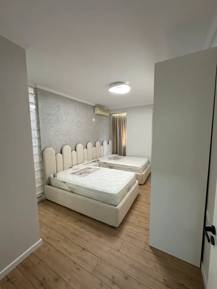 Tirane, jepet me qera apartament 2+1+Ballkon Kati 2, 107 m² 1.000 € (Tek Vizion Plus, Don Bosko,Tiranë.)