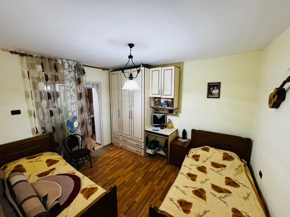 Shkoder, shitet apartament 2+1+Aneks Kati 1, 94 m² 105.000 € 