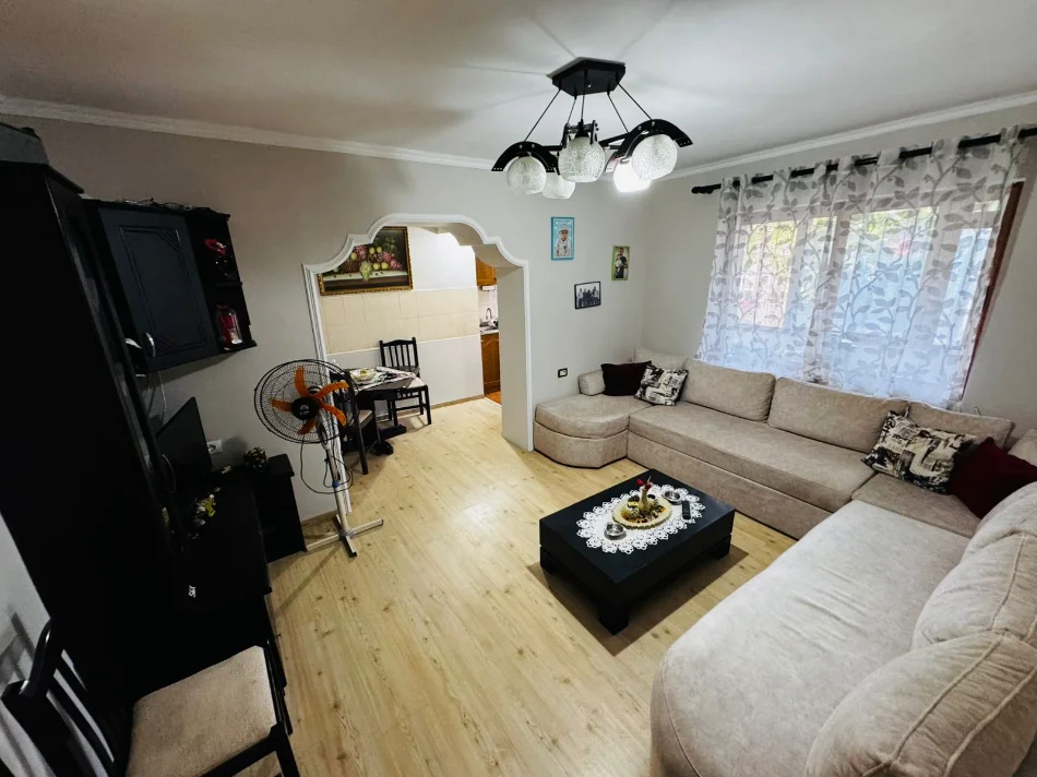 Shkoder, shitet apartament 2+1+Aneks Kati 1, 94 m² 105.000 € 