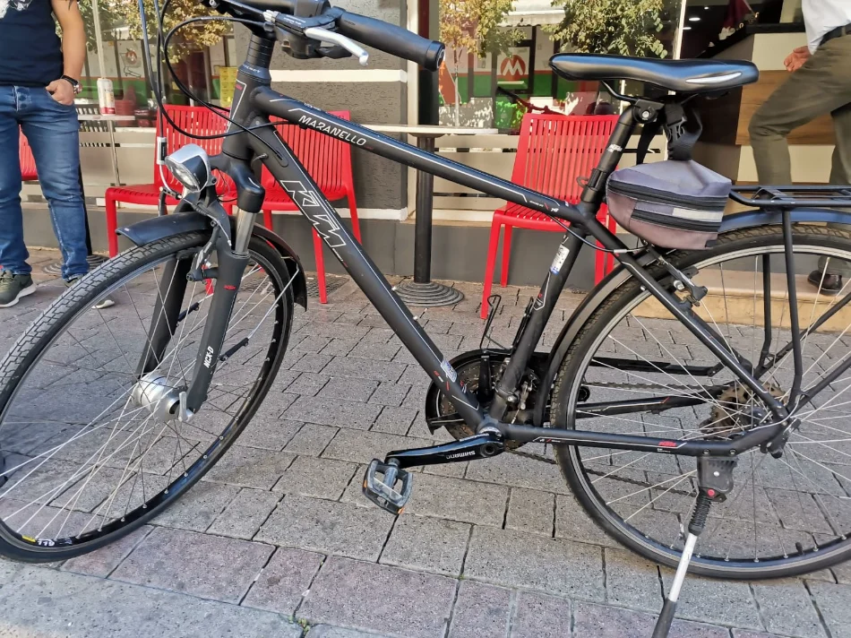 Tirane, shes biciklete per meshkuj biciklete KTM e zeze 300 €