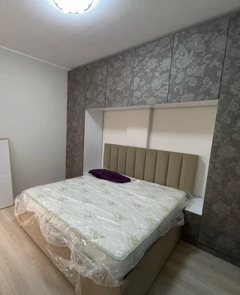 Tirane, jepet me qera Apartament 1+1 Kati 5, 62m², 650 € (Mbi Shkollën e Baletit, Tiranë)