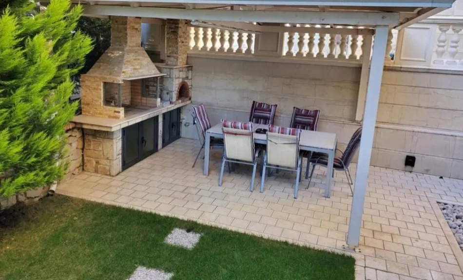 Tirane, jepet me qera apartament 2 Katshe Kati 0, 599 m² 5.000 € (Teg)