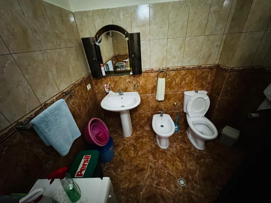 Shkoder, shitet apartament 2+1+Aneks Kati 4, 86 m² 120.000 € 