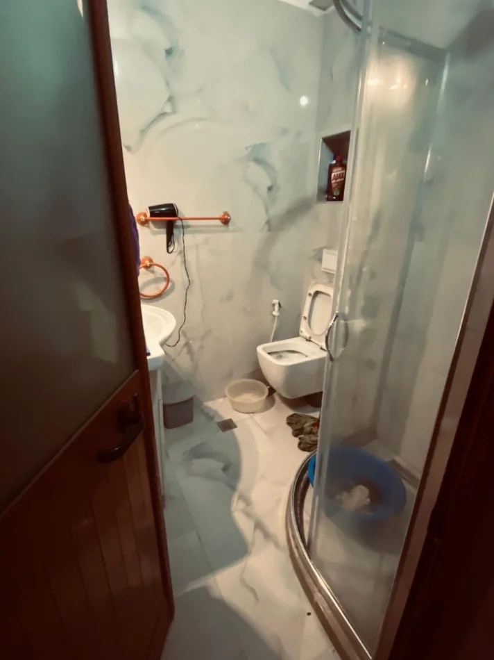 Tirane, jepet me qera Apartament 2+1 Kati 1 Banim, Çmimi 70.000 Lekë të Reja, në SELITË ,Tiranë.