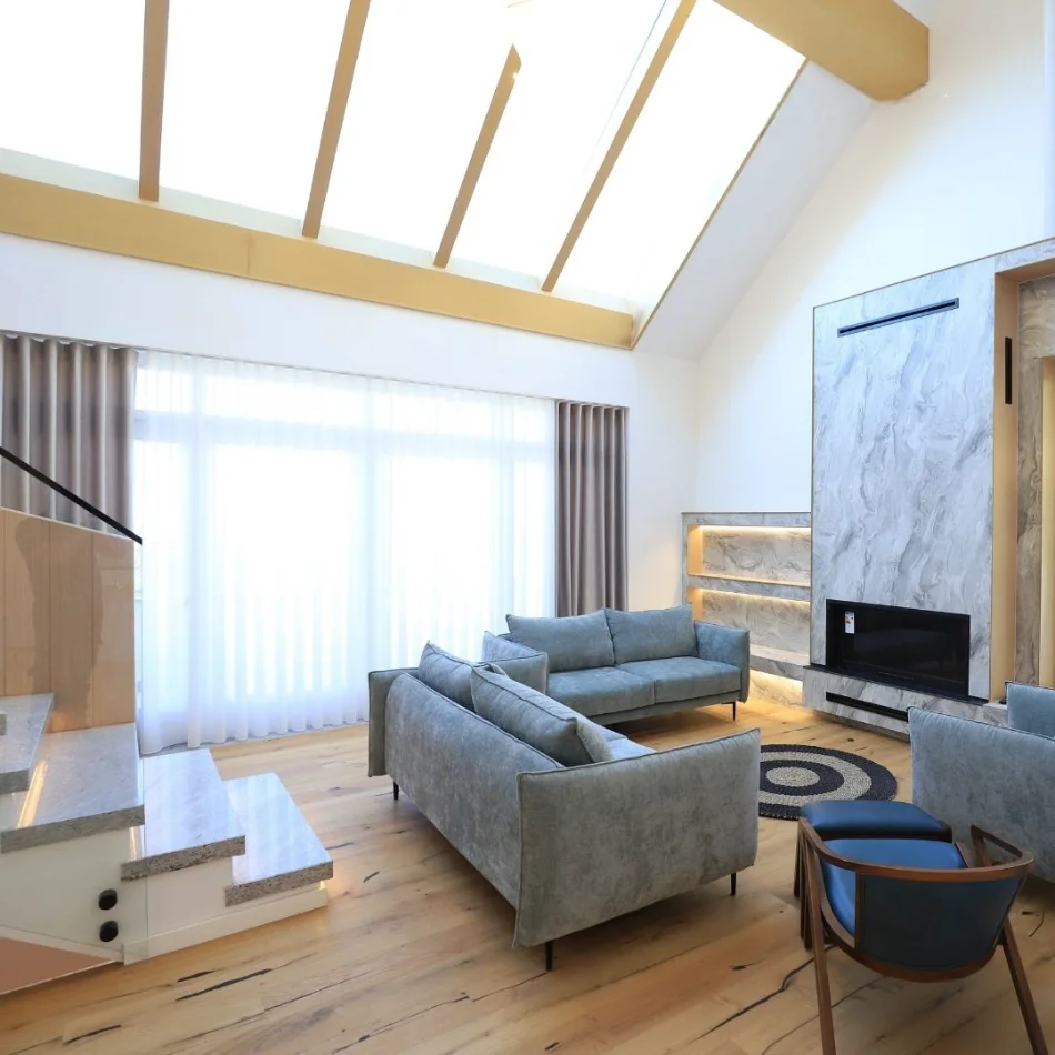 Tirane, jepet me qera Vile 3 Katshe Kati 4, 630 m² 3.500 € (Petrel)